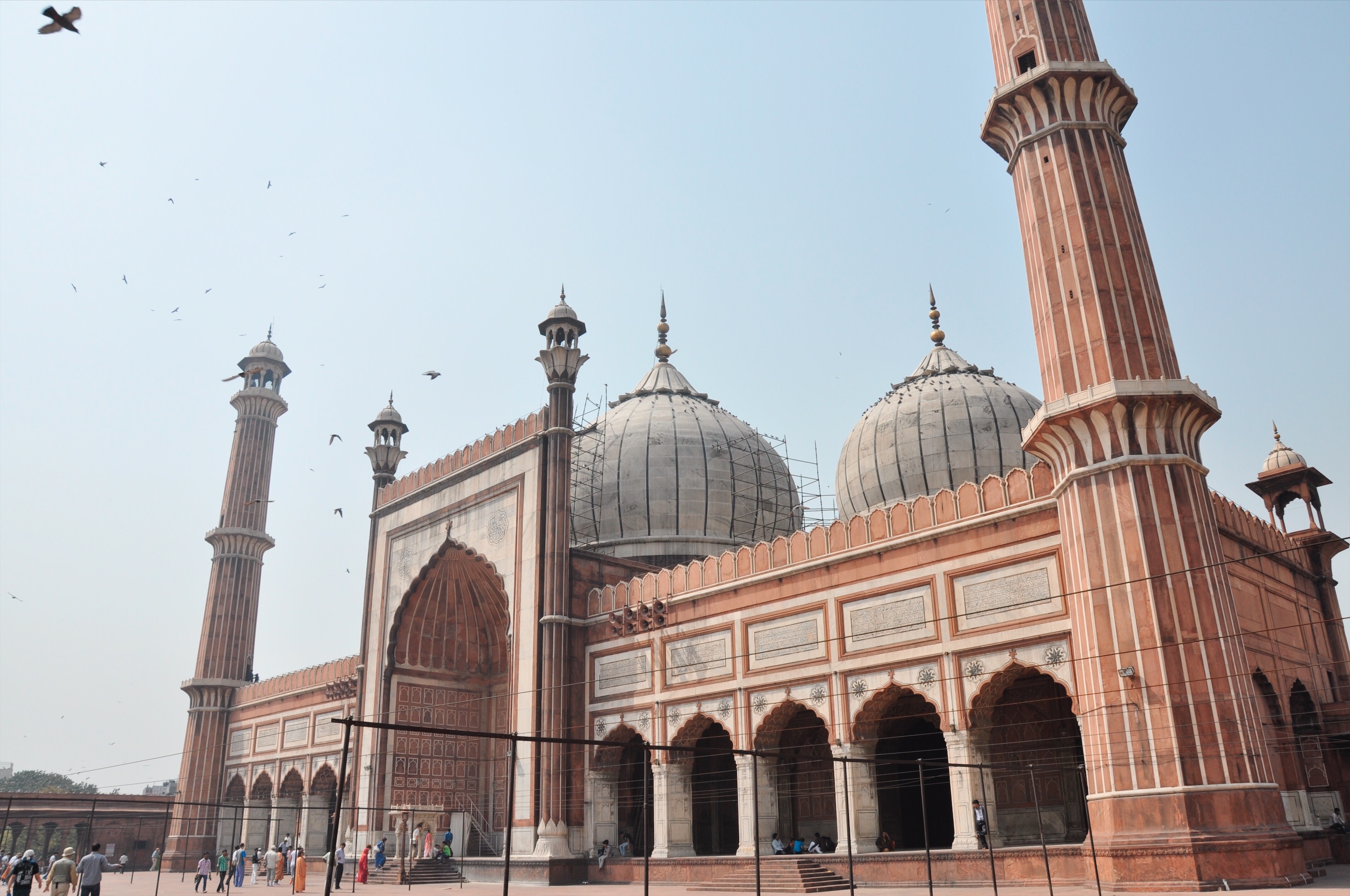 New Delhi. Atrakcje i przewodnik po stolicy Indii